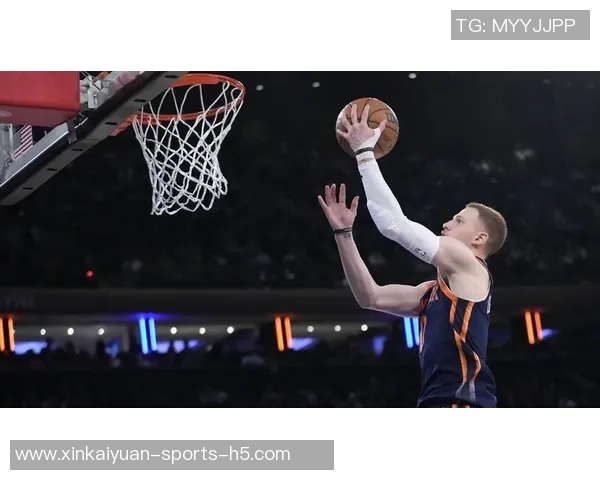 迪文分析球队进攻瓶颈强调快速决策与调动对方防守的重要性