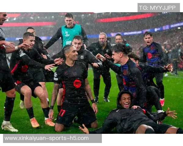 难兄难弟本菲卡与贾府祖上6欧冠全败积分垫底引发关注 难兄难弟本菲卡与贾府祖上6欧冠全败积分垫底引发关注