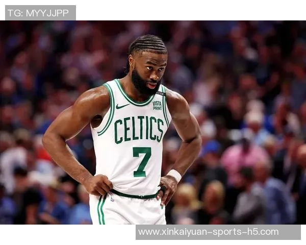 杰伦布朗回忆与斯玛特共战岁月感叹他身穿湖人球衣的奇妙感觉